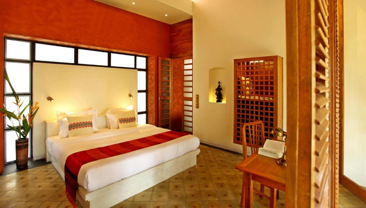 Baymaas Lake House Kochi Extérieur photo