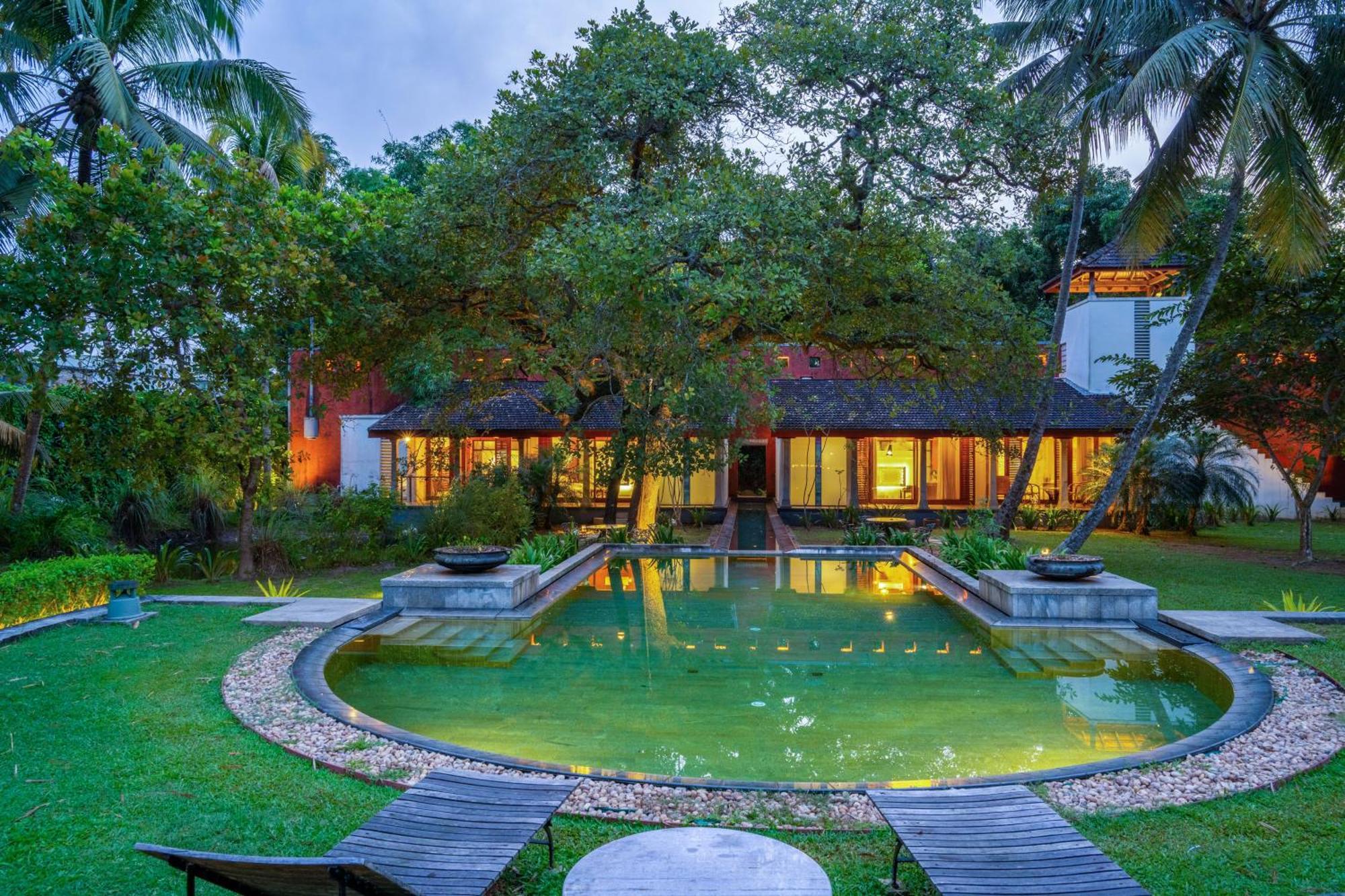 Baymaas Lake House Kochi Extérieur photo