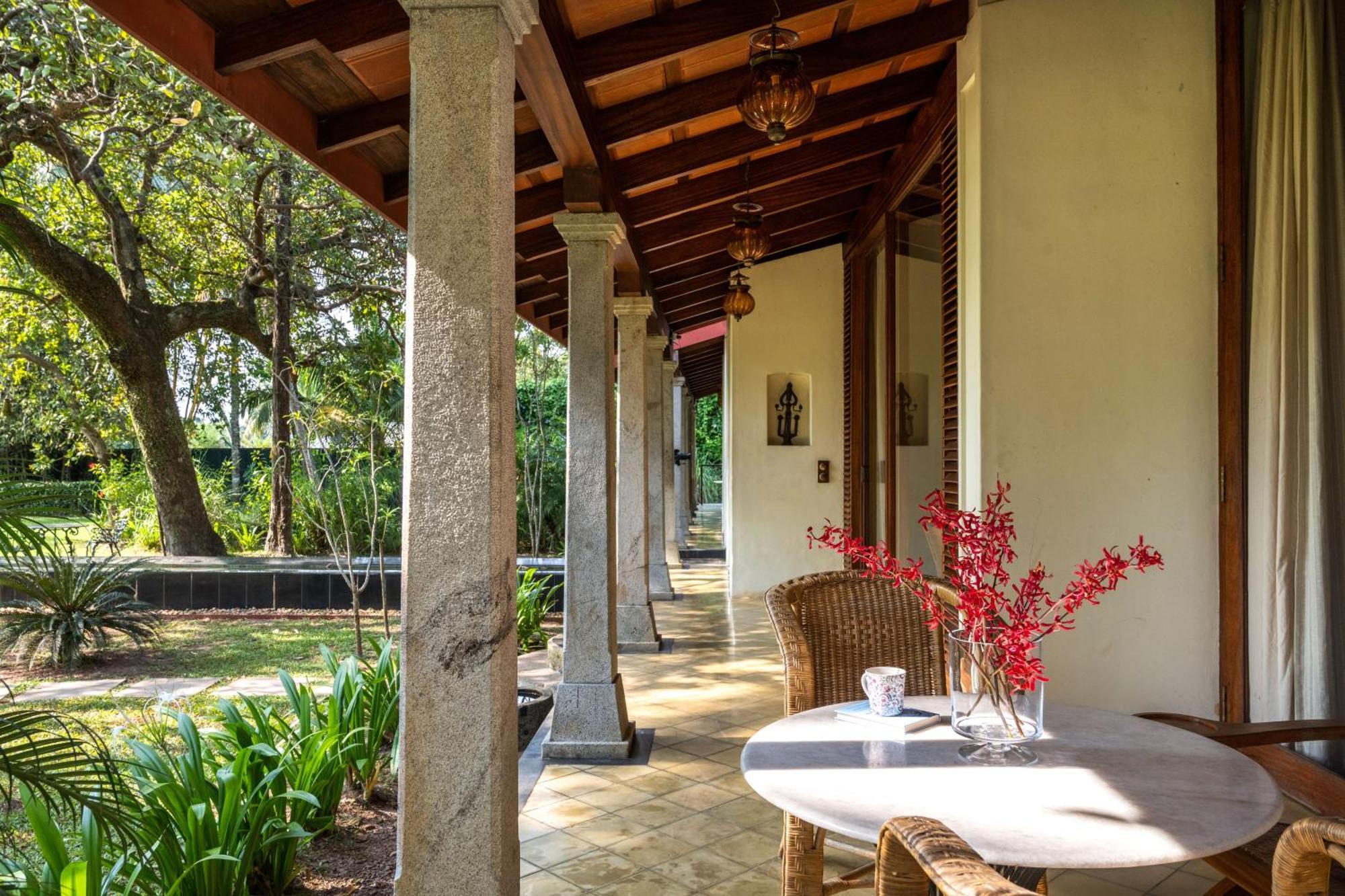 Baymaas Lake House Kochi Extérieur photo
